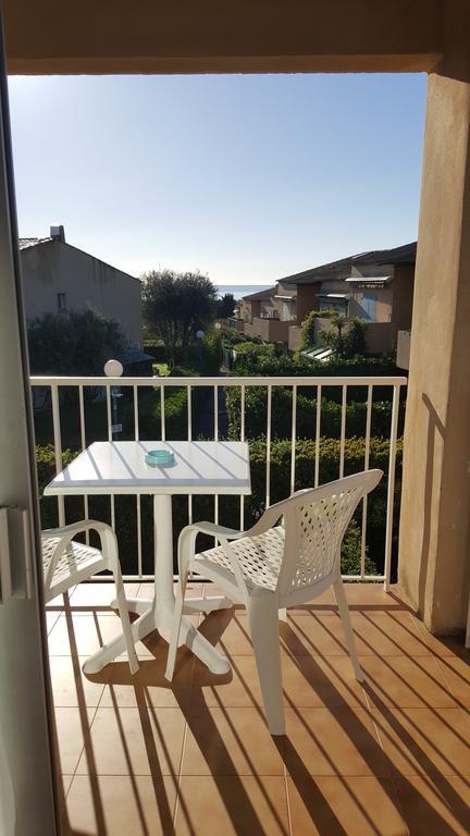 Hotel Le Galoubet Villeneuve-Loubet Bagian luar foto