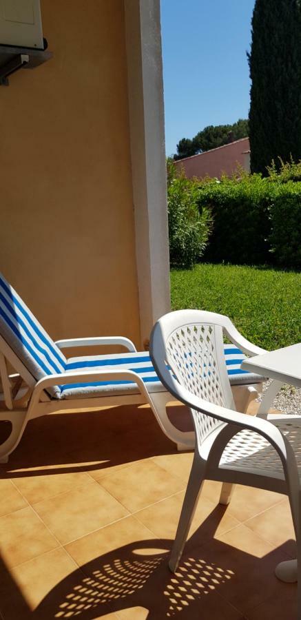 Hotel Le Galoubet Villeneuve-Loubet Bagian luar foto