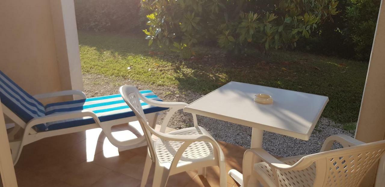 Hotel Le Galoubet Villeneuve-Loubet Bagian luar foto